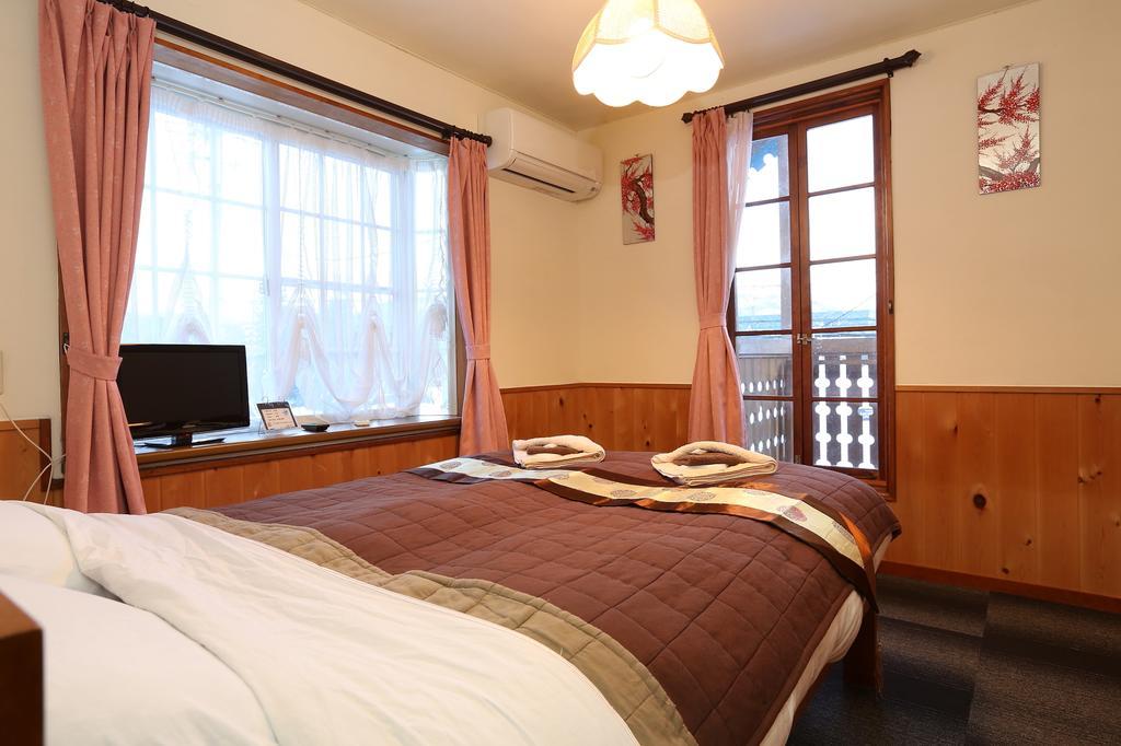 Alpine Wind Bed & Breakfast Hakuba Bilik gambar