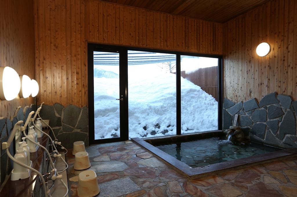 Alpine Wind Bed & Breakfast Hakuba Luaran gambar