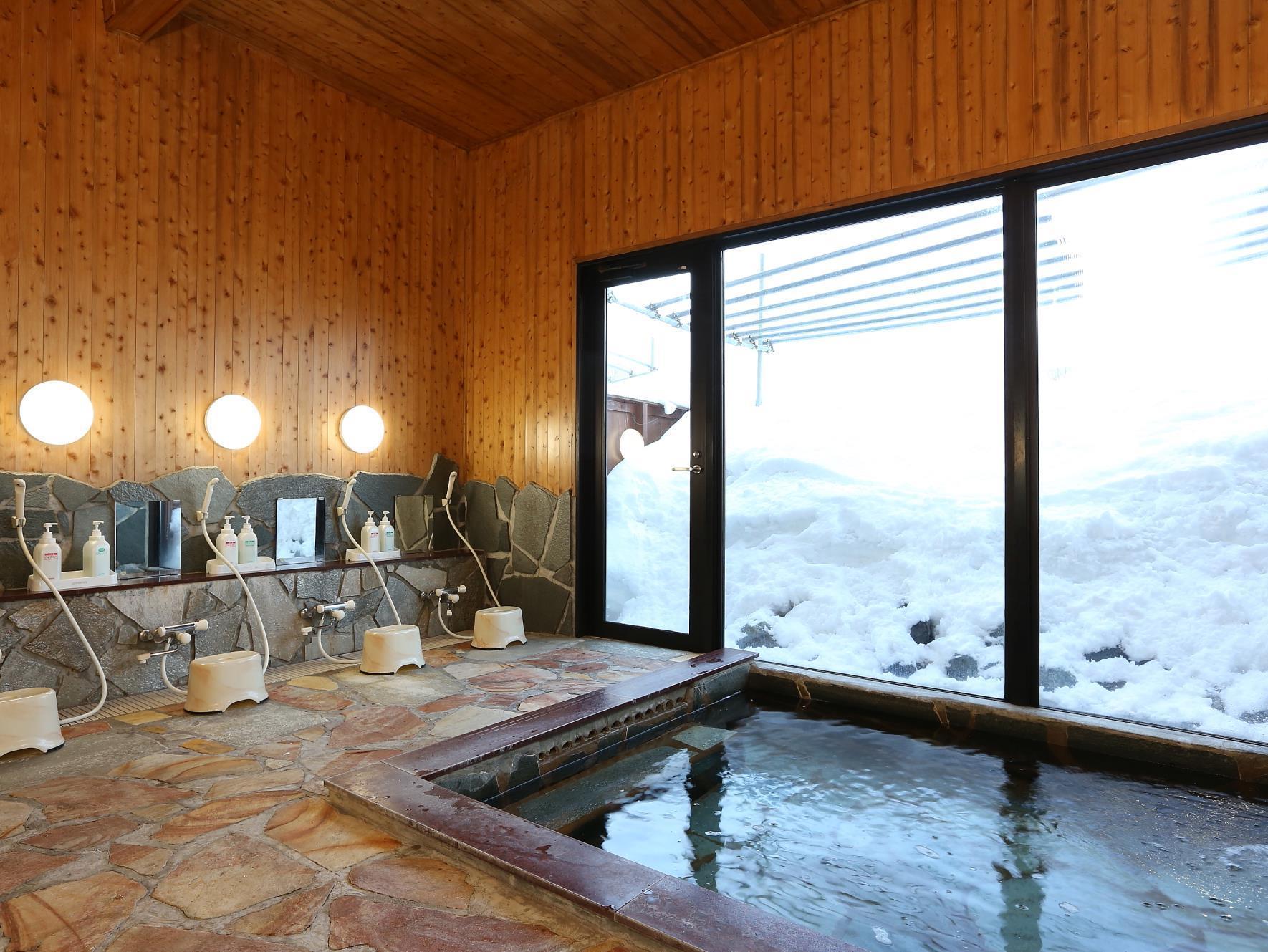 Alpine Wind Bed & Breakfast Hakuba Luaran gambar